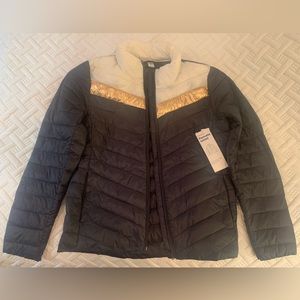 Old Navy Puffer packable jacket size Large, Navy with White and Rose Gold